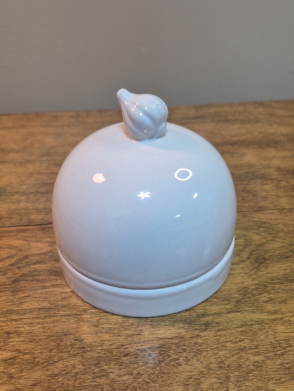 AVON Ceramic Garlic Baker Bakeware/Garlic Storage/Kitchen Decor - Picture 3 of 12